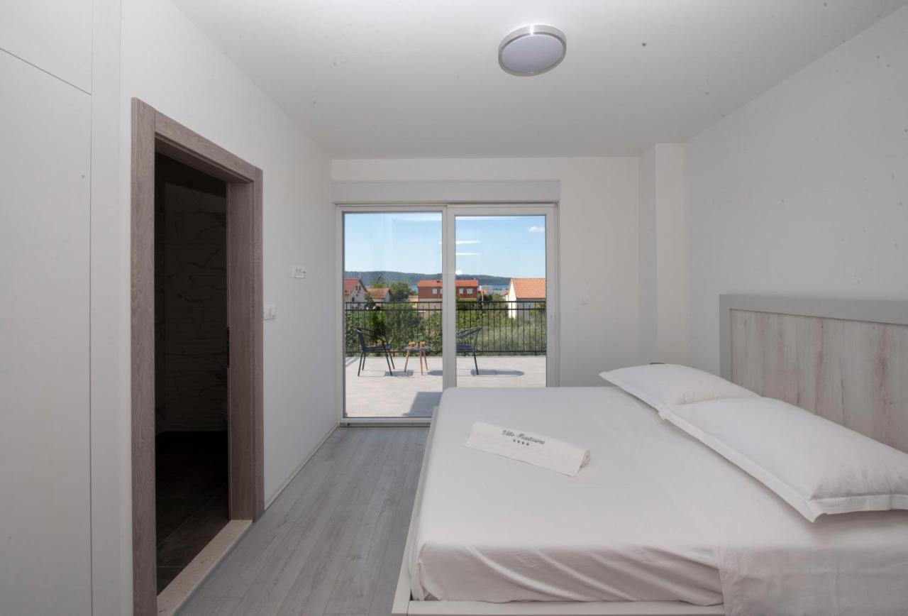 Villa Fidelissima Kaštela Екстериор снимка